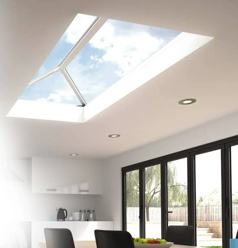 Stratus Lantern Roof in room